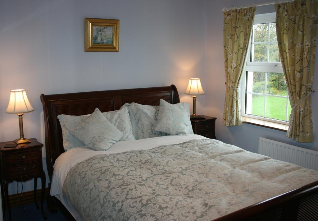 Avarest Bunratty B&B Shannon Szoba fotó